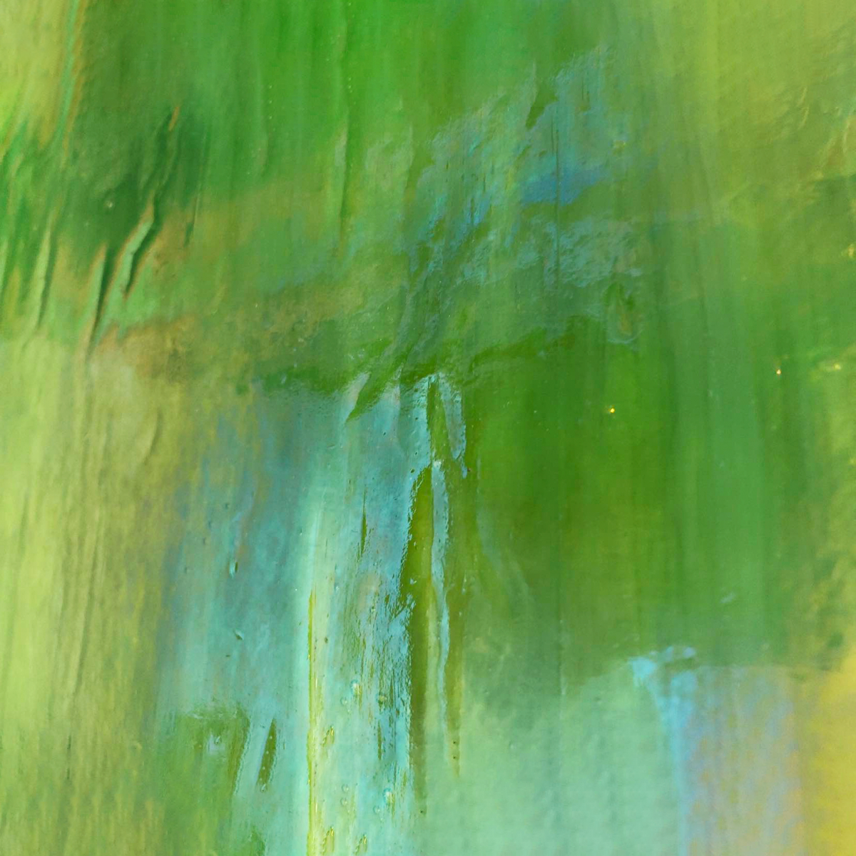 Dark Green Opal/Clear Luminescent