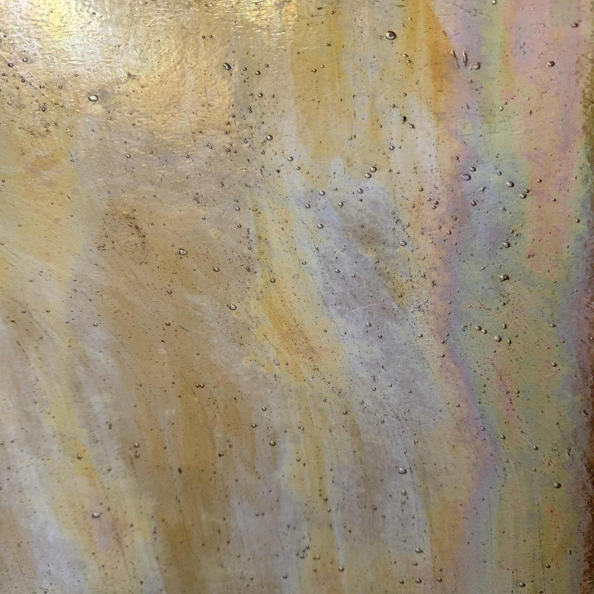 Light Amber Streaky Iridescent
