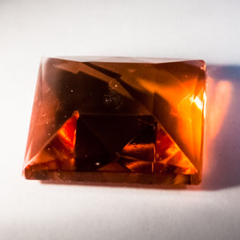 18MM SQUARE FACETED PEACH